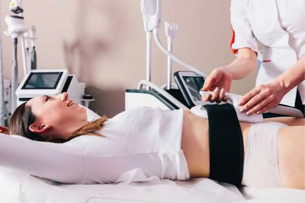 woman having body sculpting to help improve her body image and her mental health Greater London (Bromley)